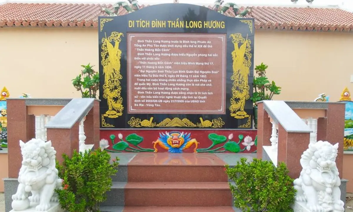 dinh-than-long-huong.jpg